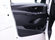 Mercedes-Benz Vito 12