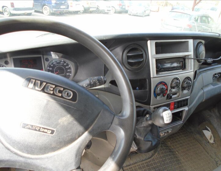 Iveco Daily Valník 2,3 l 71 kw