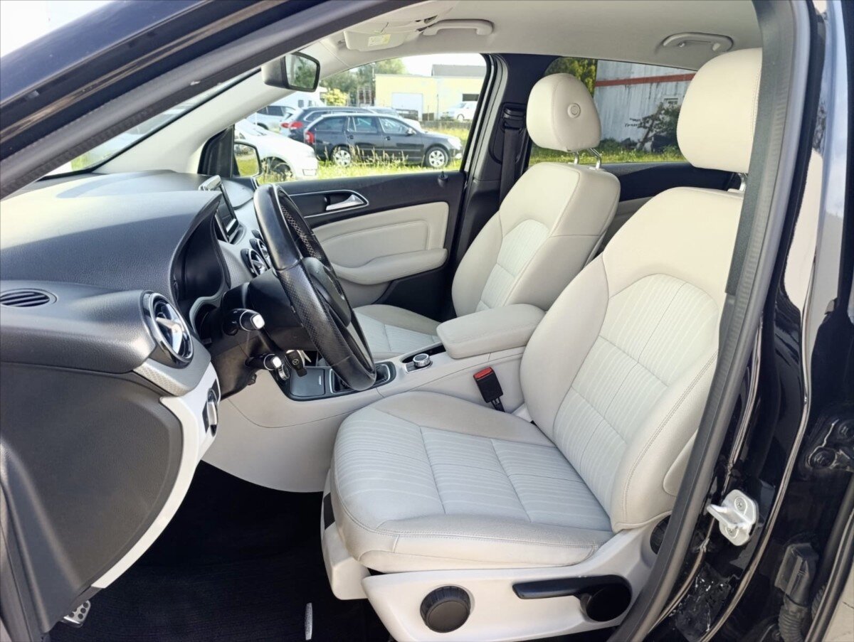 Mercedes-Benz Třídy B Kombi 2,0 l 115 kw