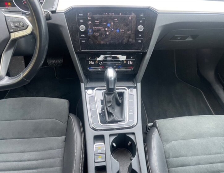 Volkswagen Passat Kombi 2,0 l 110 kw