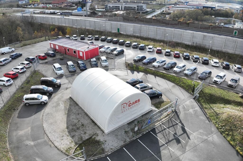 Ford Kuga SUV / Terénní 2,5 l 140 kw