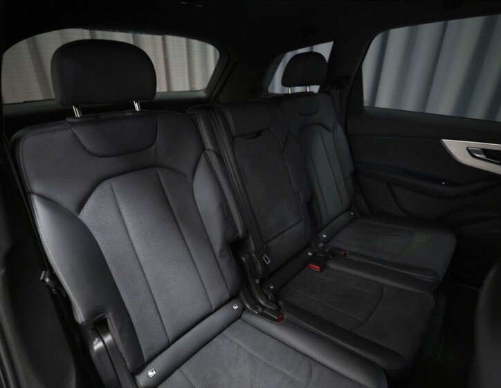 Audi Q7 SUV / Terénní 3,0 l 210 kw