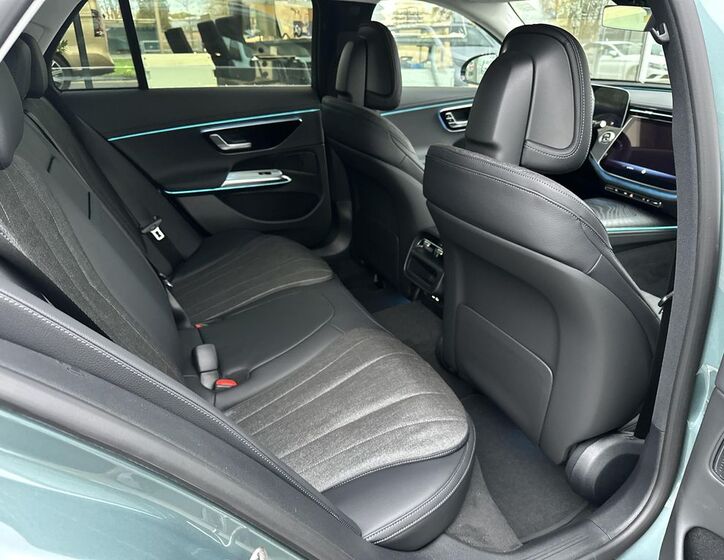 Mercedes-Benz Třídy E 14