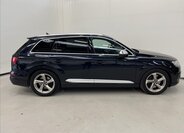 Audi SQ7 SUV / Terénní 4,0 l 320 kw