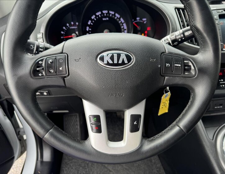 KIA Sportage SUV 2,0 l 135 kw