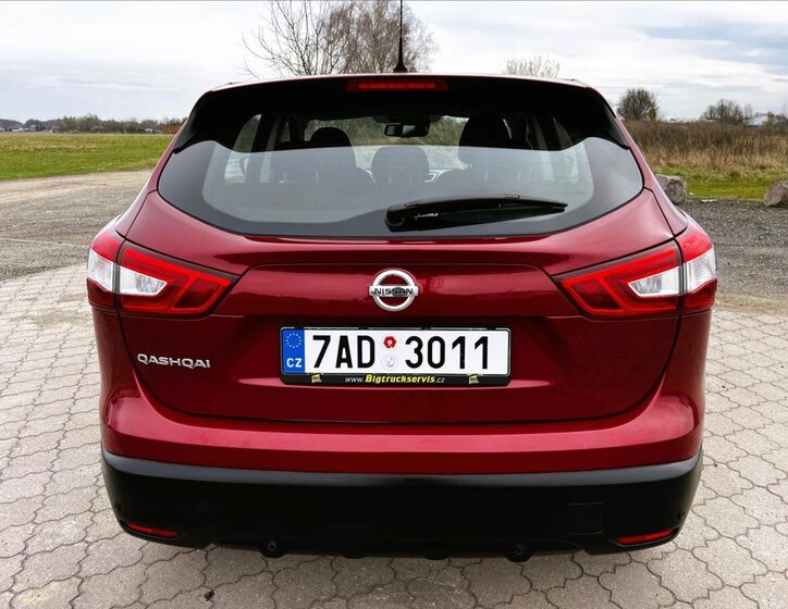 Nissan Qashqai SUV / Terénní 1,2 l 85 kw