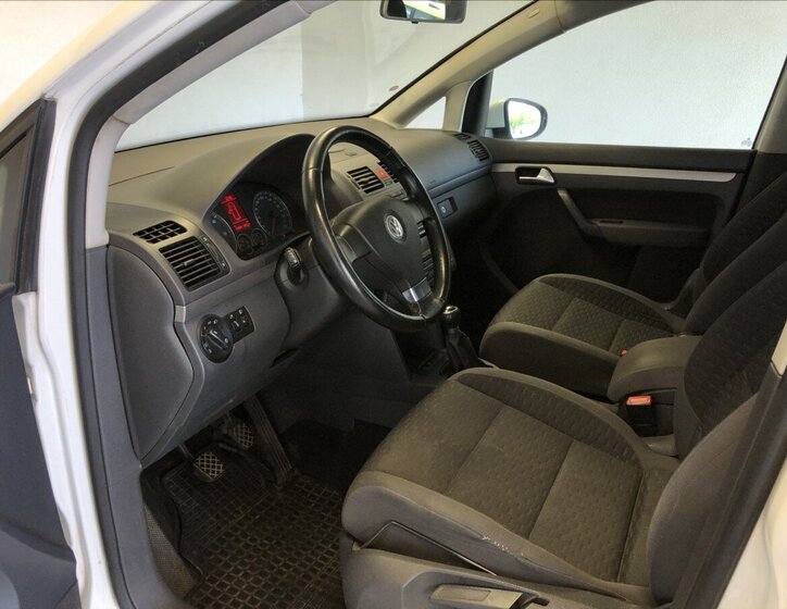 Volkswagen Touran VAN-Minibus 1,9 l 77 kw