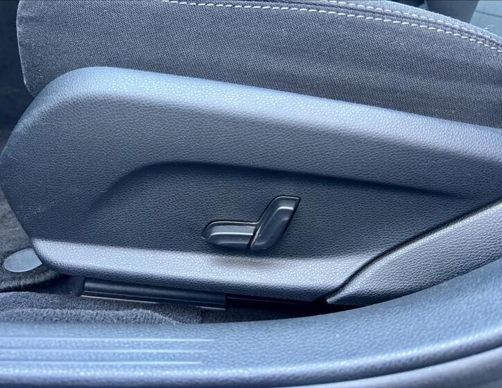 Mercedes-Benz Třídy C 42