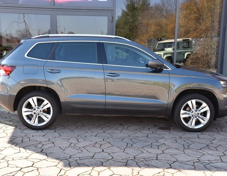 Škoda Karoq SUV / Terénní 1,5 l 110 kw