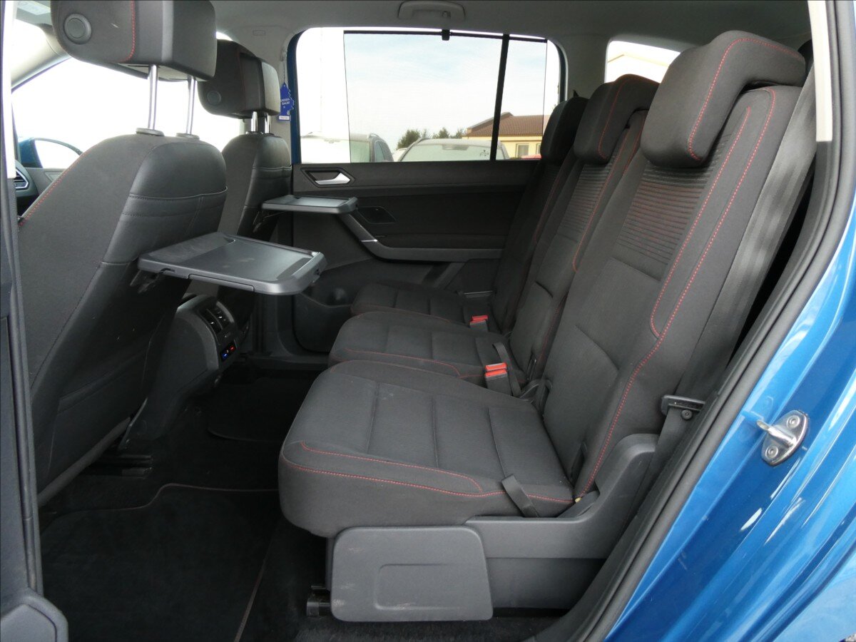 Volkswagen Touran MPV 1,2 l 81 kw