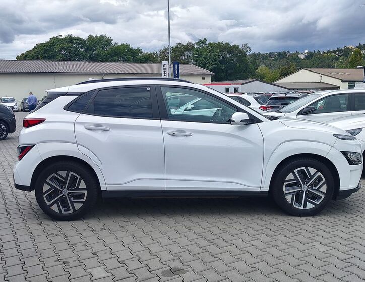 Hyundai Kona 4