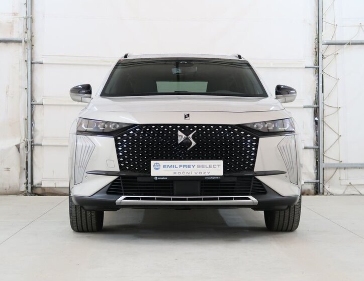 DS Automobiles DS7 Crossback 3