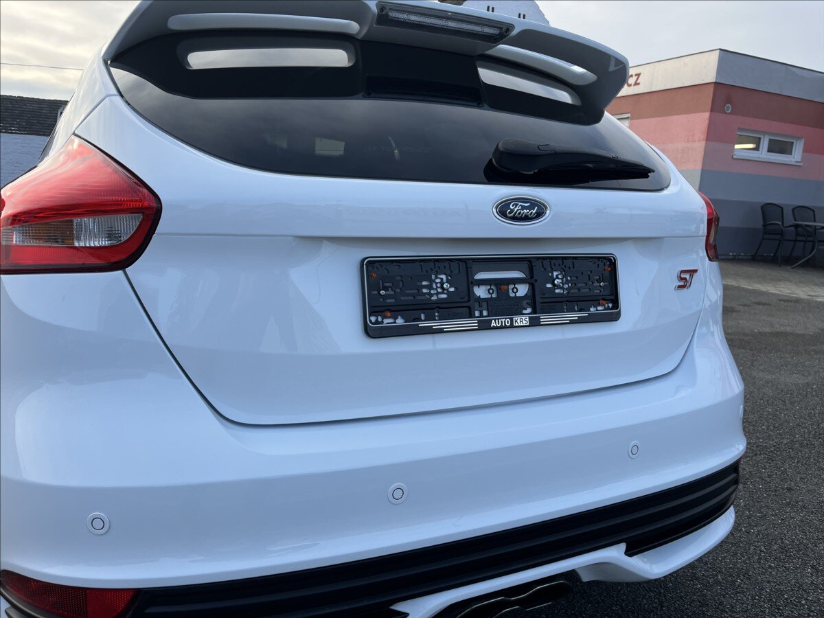 Ford Focus Hatchback 2,0 l 184 kw