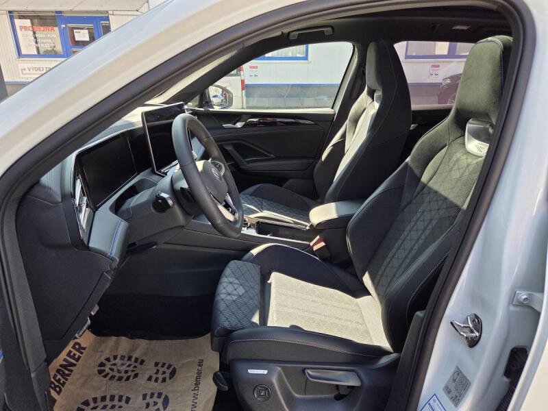 Volkswagen Tiguan SUV 2,0 l 195 kw