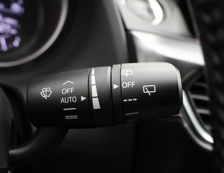 Mazda 6 Kombi 2,0 l 121 kw