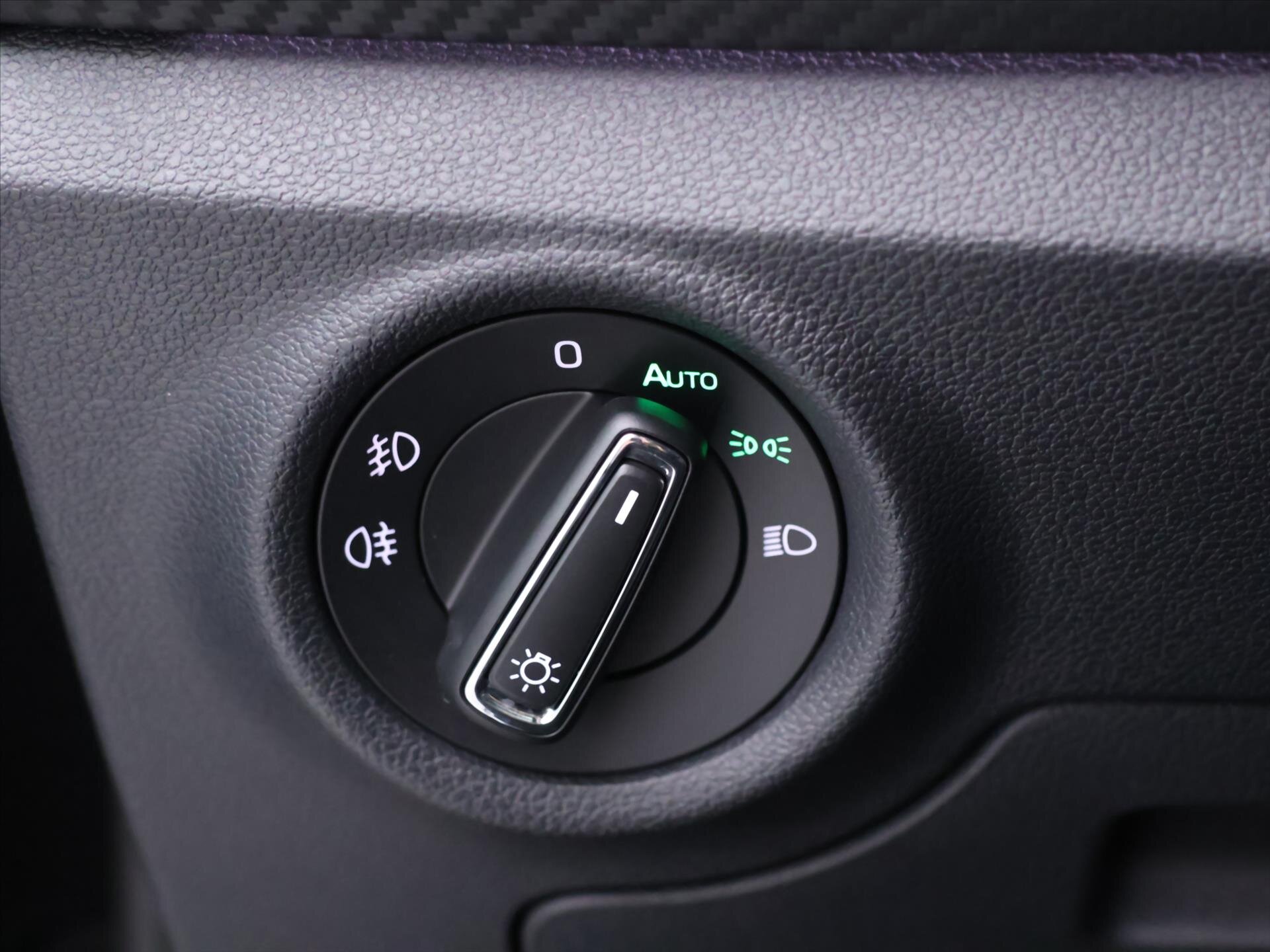 Škoda Kamiq SUV / Terénní 1,5 l 110 kw