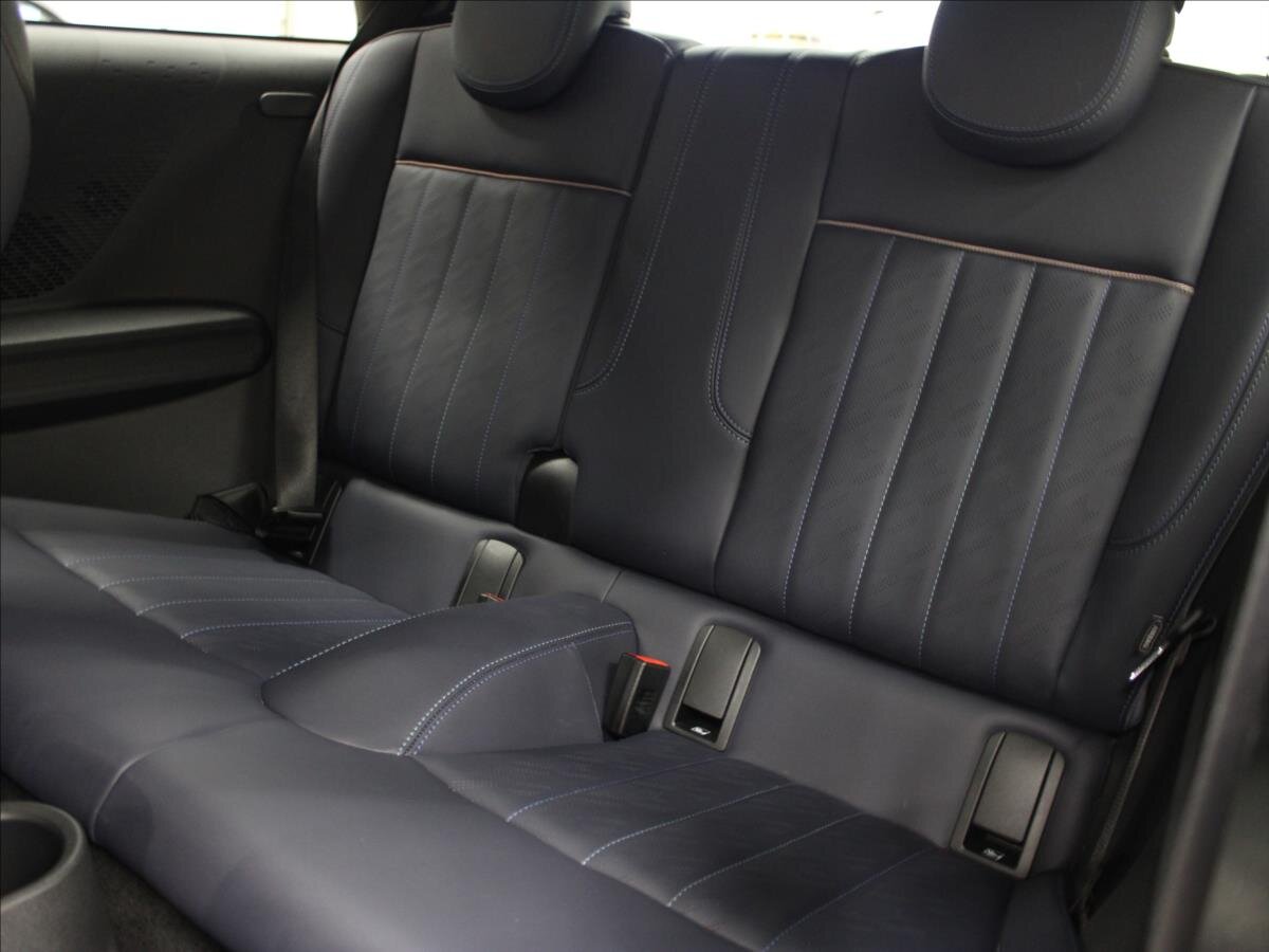 Mini Cooper Hatchback 2,0 l 150 kw