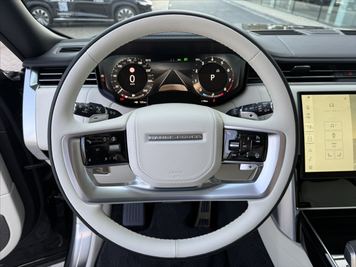 Land Rover Range Rover SUV / Terénní 4,4 l 390 kw