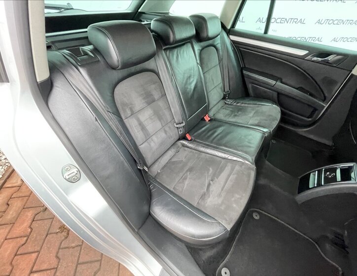 Škoda Superb Kombi 2,0 l 125 kw