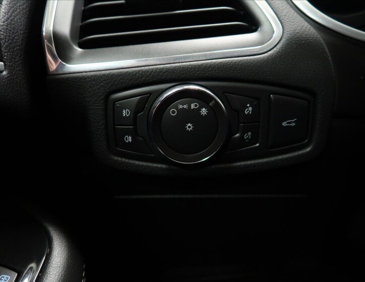 Ford S-MAX MPV 2,0 l 132 kw