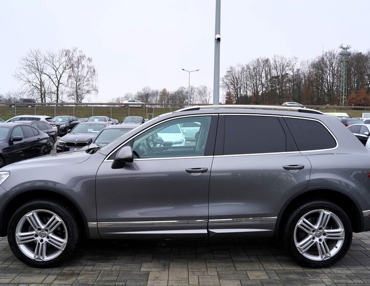 Volkswagen Touareg 3