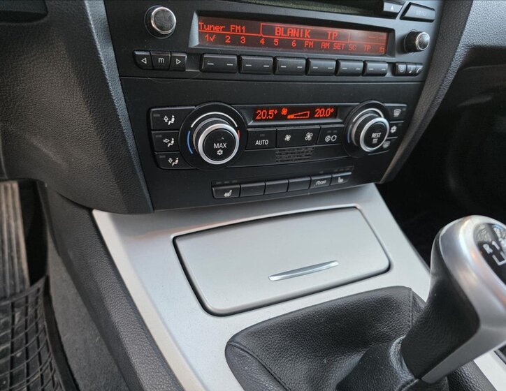 BMW Řada 3 Kombi 2,0 l 105 kw