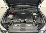 Audi Q8 35