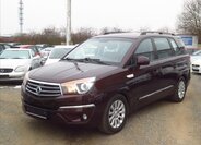 SsangYong Rodius VAN-Minibus 2,0 l 114 kw