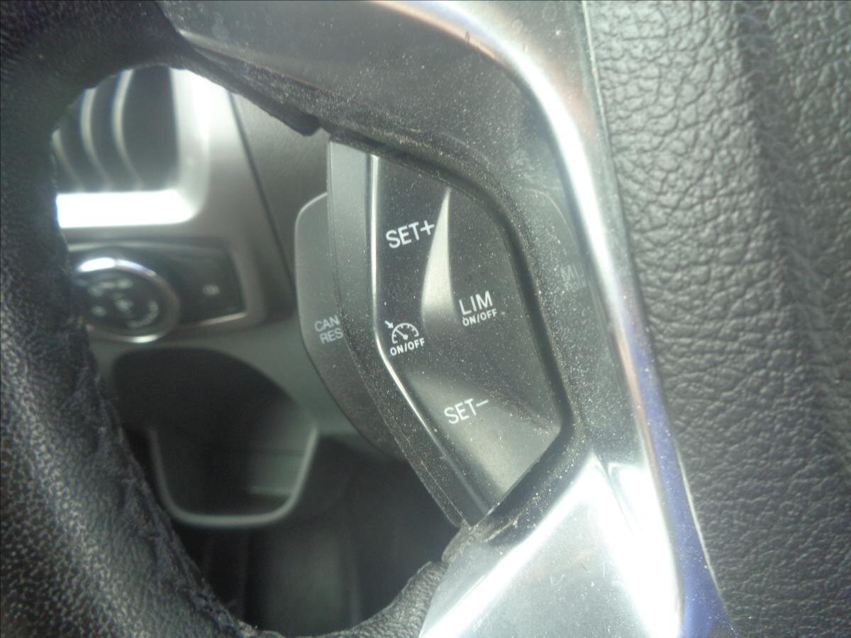 Ford Transit Custom Ostatní 2,0 l 77 kw