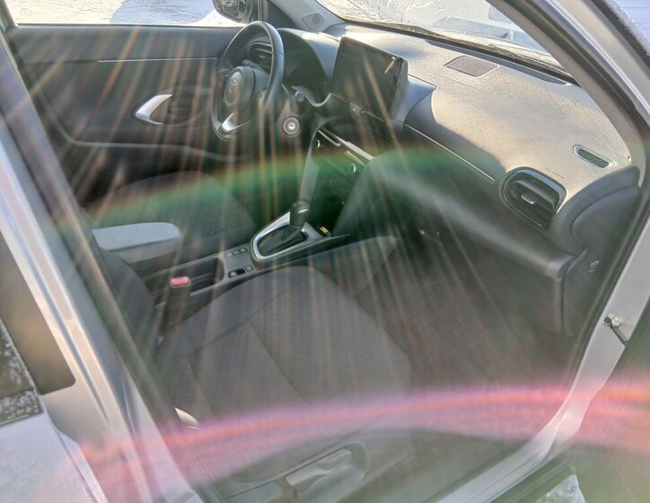 Toyota Yaris Cross 13