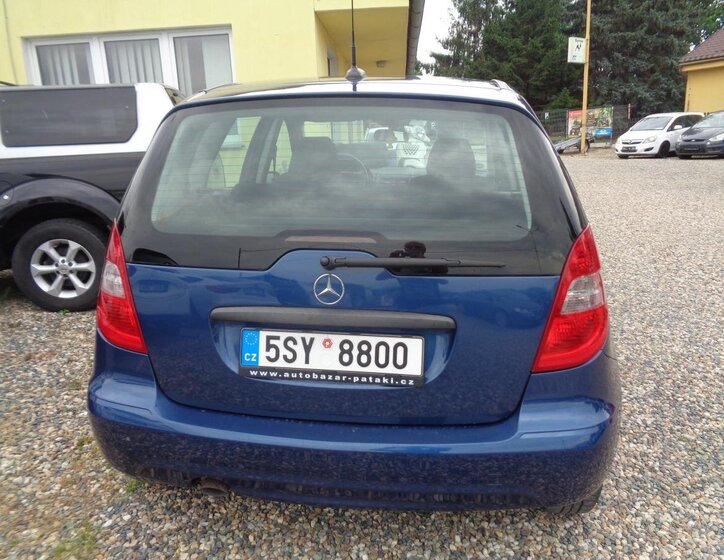 Mercedes-Benz Třídy A Hatchback 2,0 l 80 kw