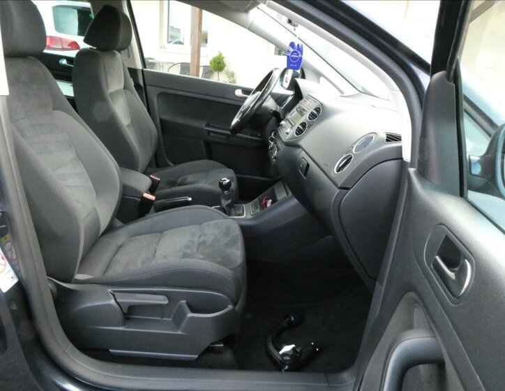 Volkswagen Golf Plus 23