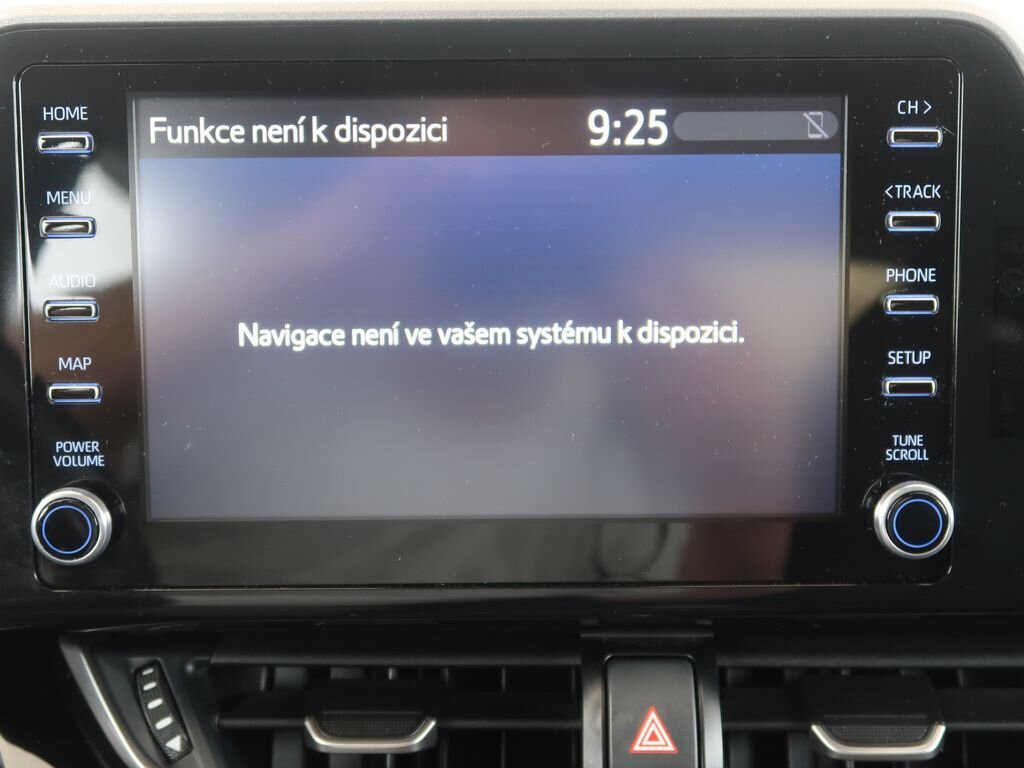 Toyota C-HR SUV / Terénní 1,8 l 72 kw