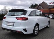 KIA Ceed 10