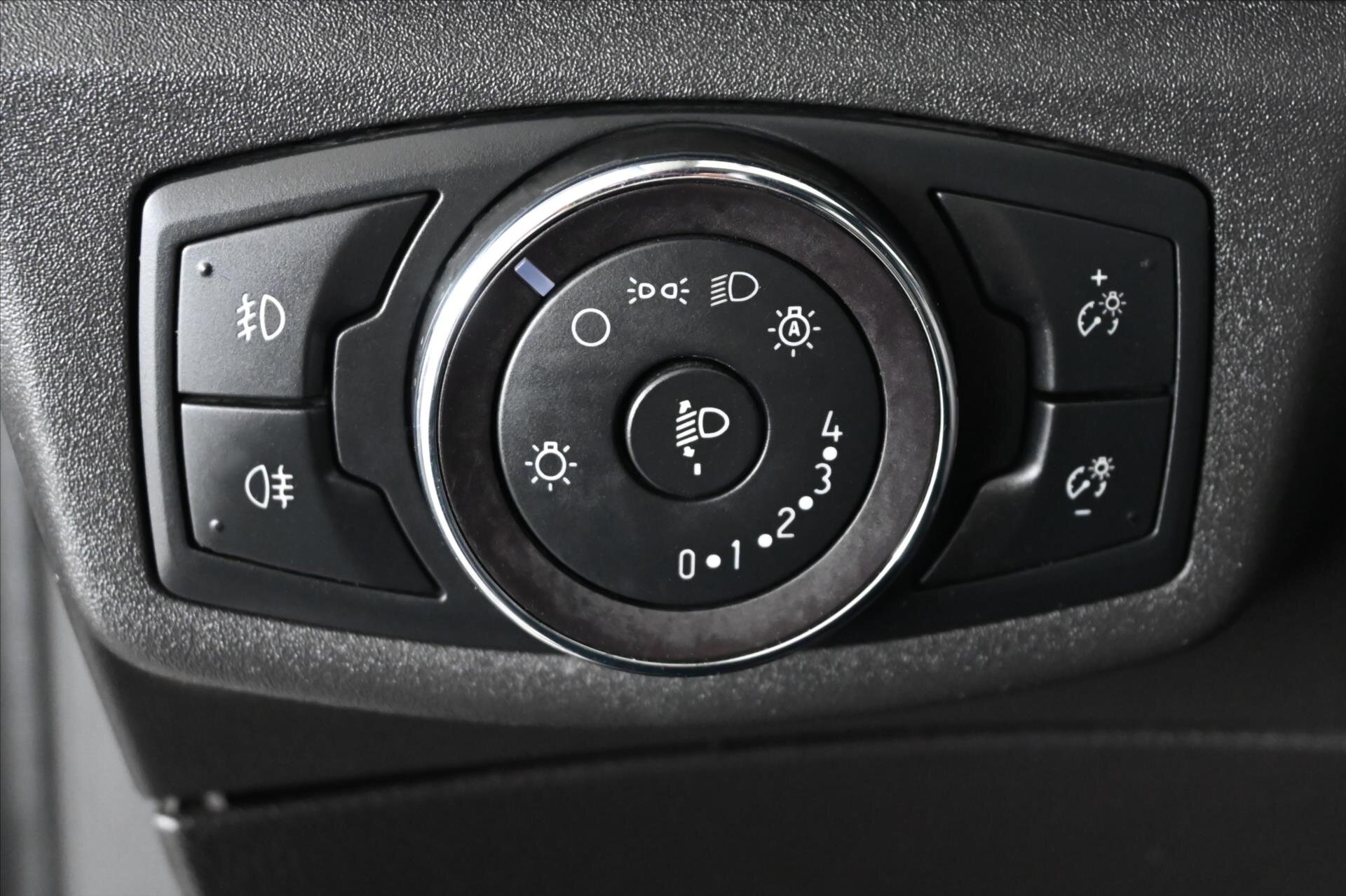 Ford Mondeo Kombi 2,0 l 140 kw