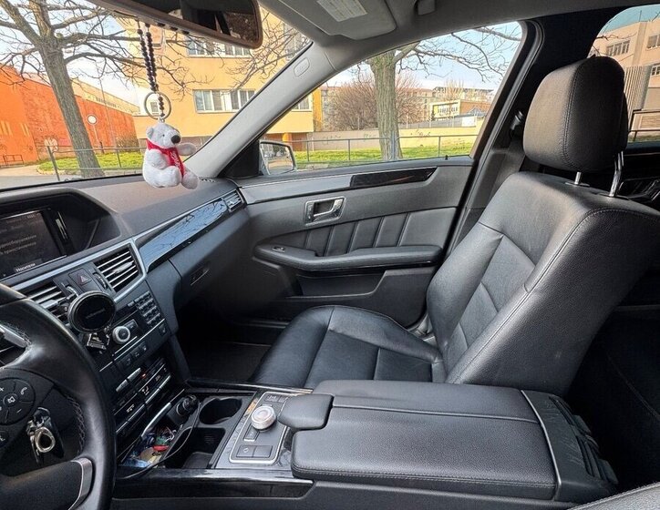 Mercedes-Benz Třídy E Kombi 0,0 195 kw