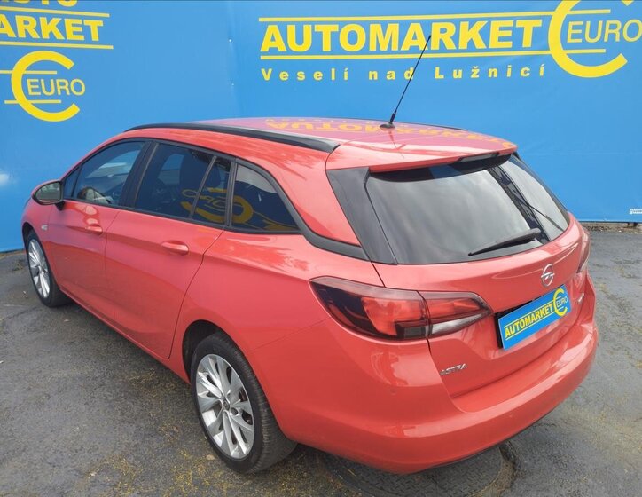 Opel Astra Kombi 999,0 77 kw