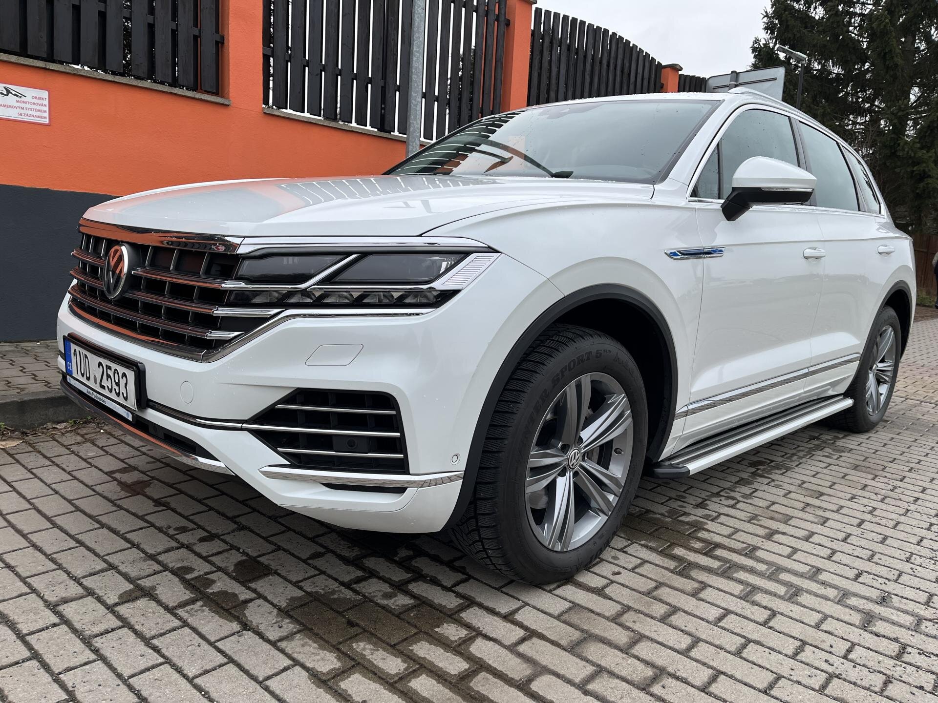 Volkswagen Touareg SUV 3,0 l 210 kw