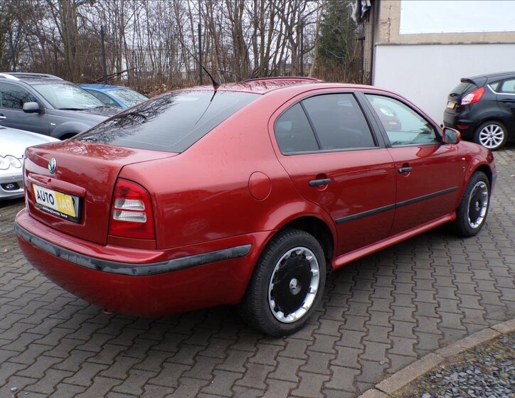 Škoda Octavia Liftback 1,6 l 75 kw