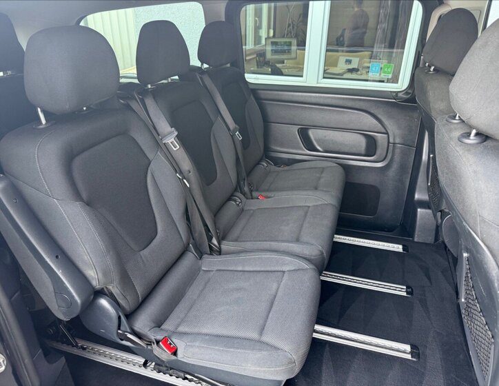 Mercedes-Benz Třídy V MPV 2,1 l 120 kw