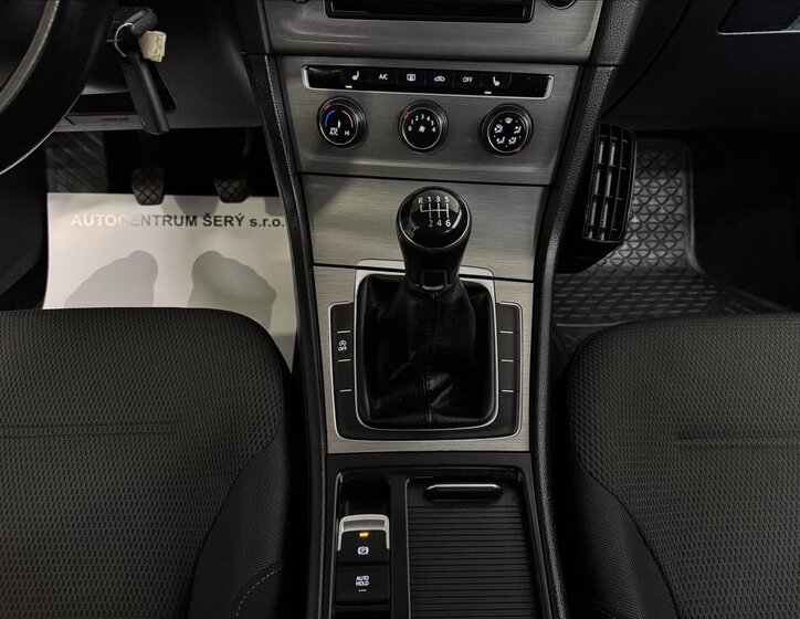 Volkswagen Golf Hatchback 1,4 l 81 kw