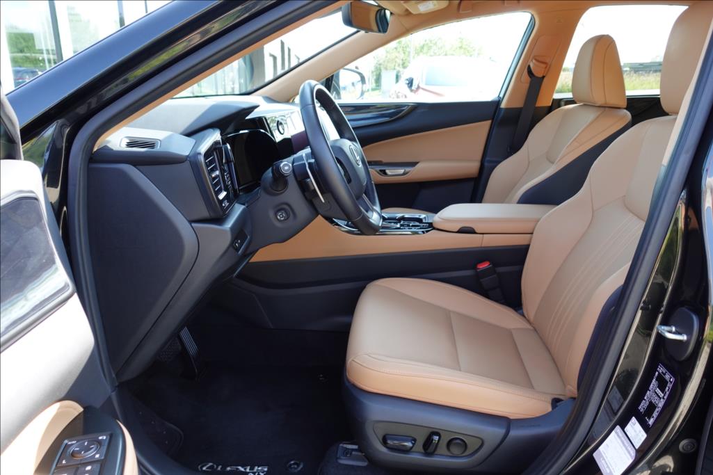Lexus NX 450h plus