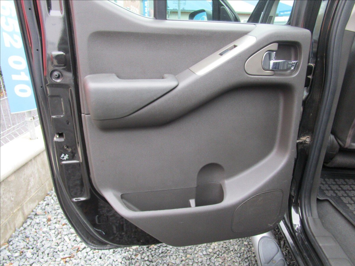Nissan Navara Ostatní 2,5 l 126 kw