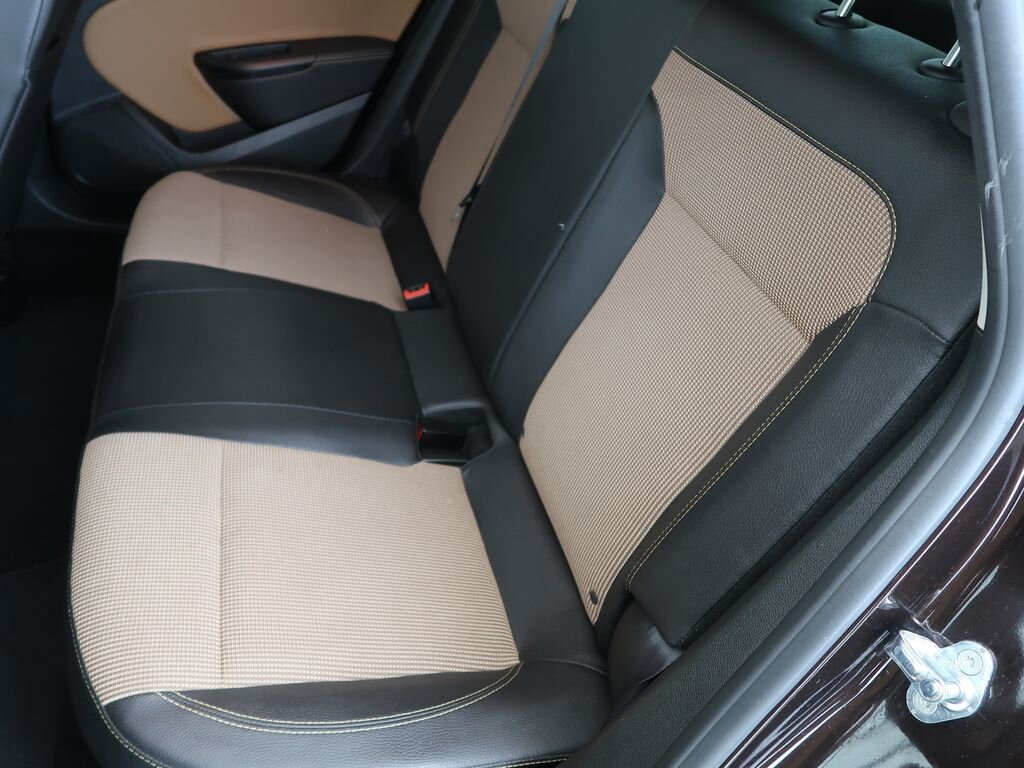 Opel Astra Sedan / Limuzína 1,6 l 100 kw