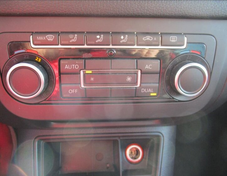 Volkswagen Tiguan SUV / Terénní 2,0 l 81 kw