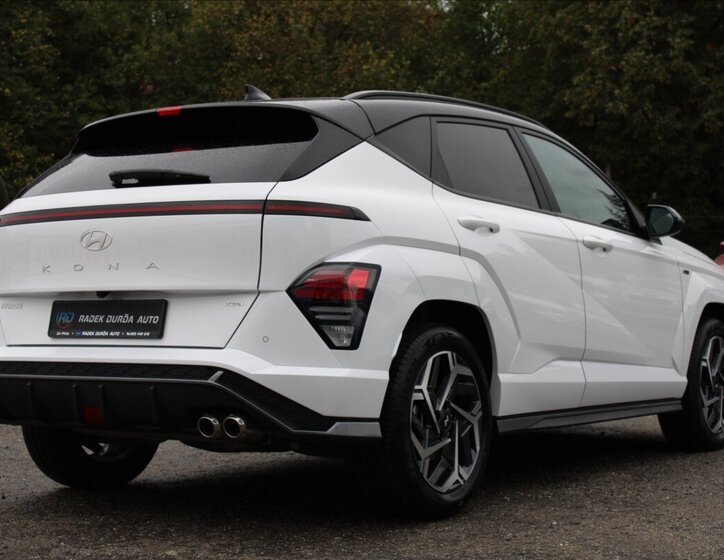 Hyundai Kona SUV / Terénní 1,6 l 145 kw