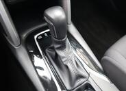 Toyota Corolla Cross 13