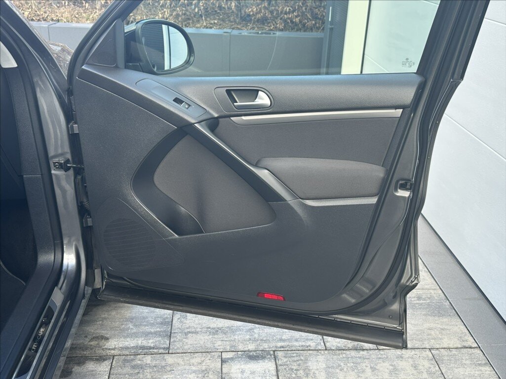 Volkswagen Tiguan SUV 2,0 l 110 kw