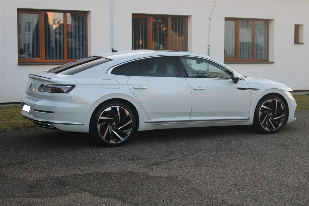 Volkswagen Arteon Liftback 2,0 l 147 kw