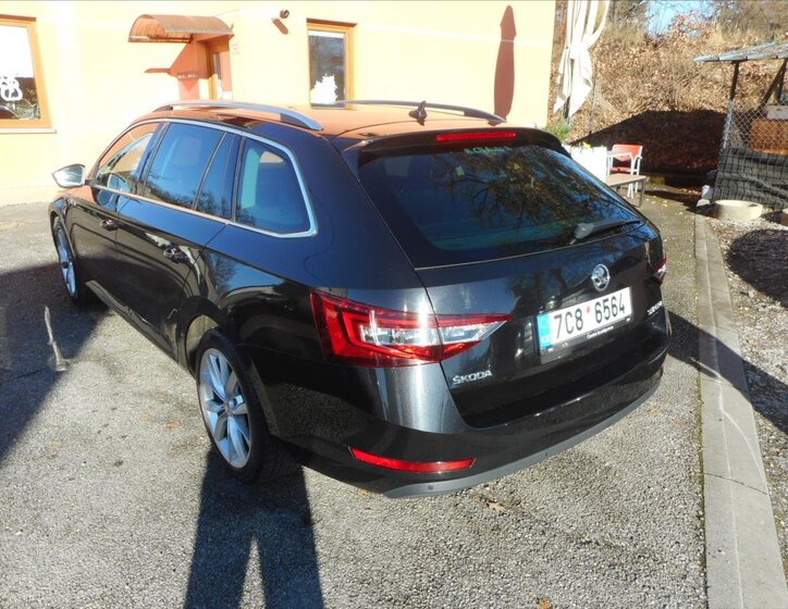 Škoda Superb 7